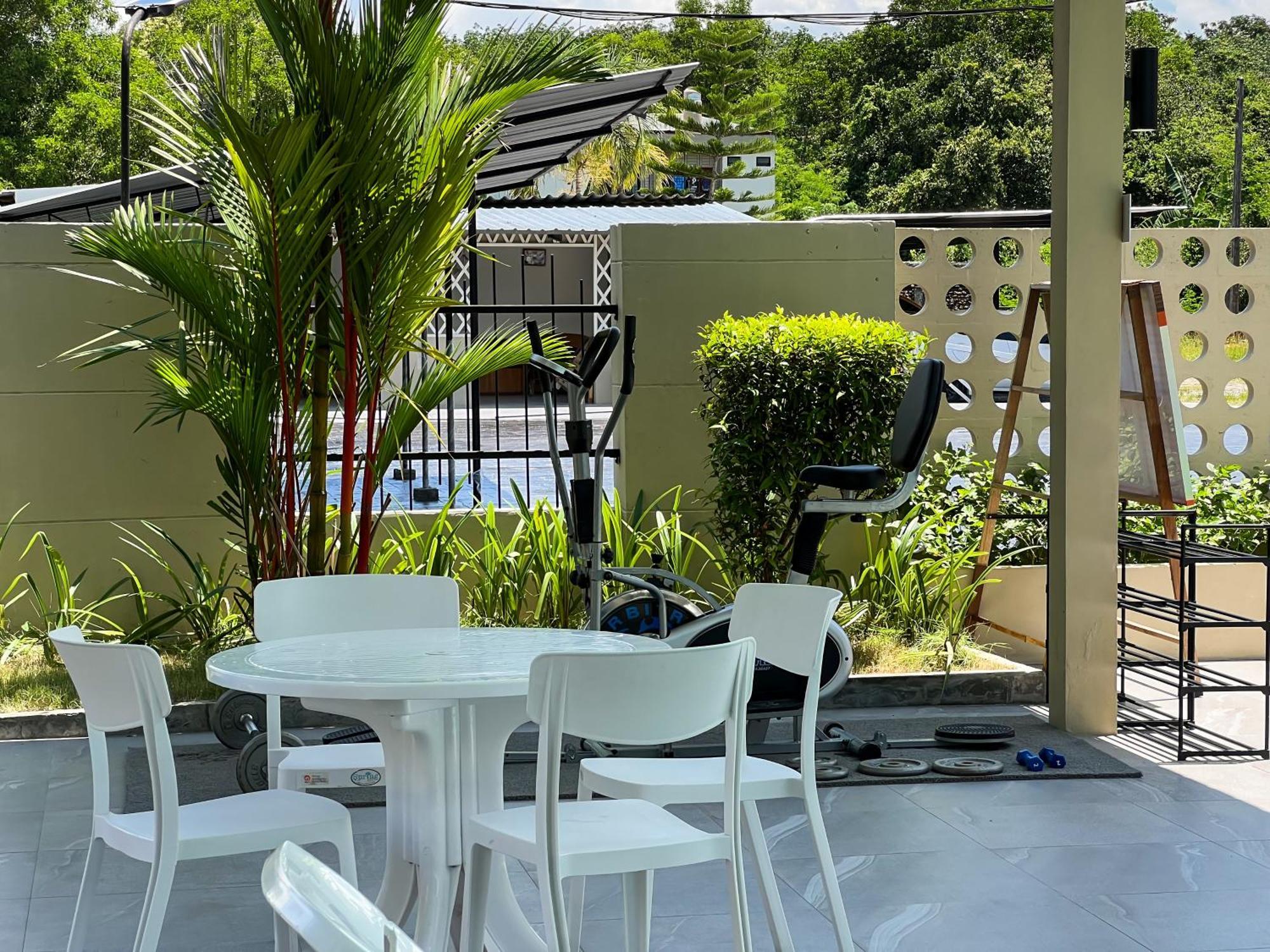 Tachang Resort Hat Yai Bagian luar foto