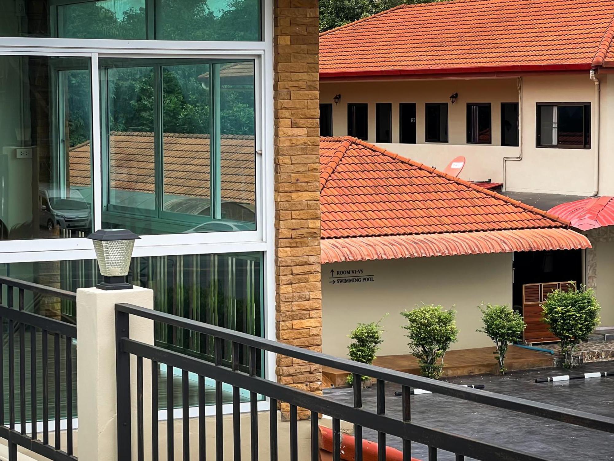 Tachang Resort Hat Yai Bagian luar foto